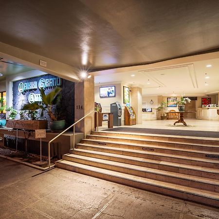 Castle At Waikiki Grand Hotel Honolulu Exterior photo