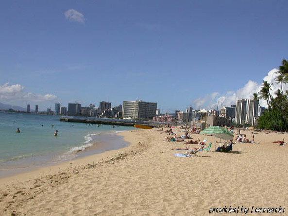 Castle At Waikiki Grand Hotel Honolulu Facilities photo