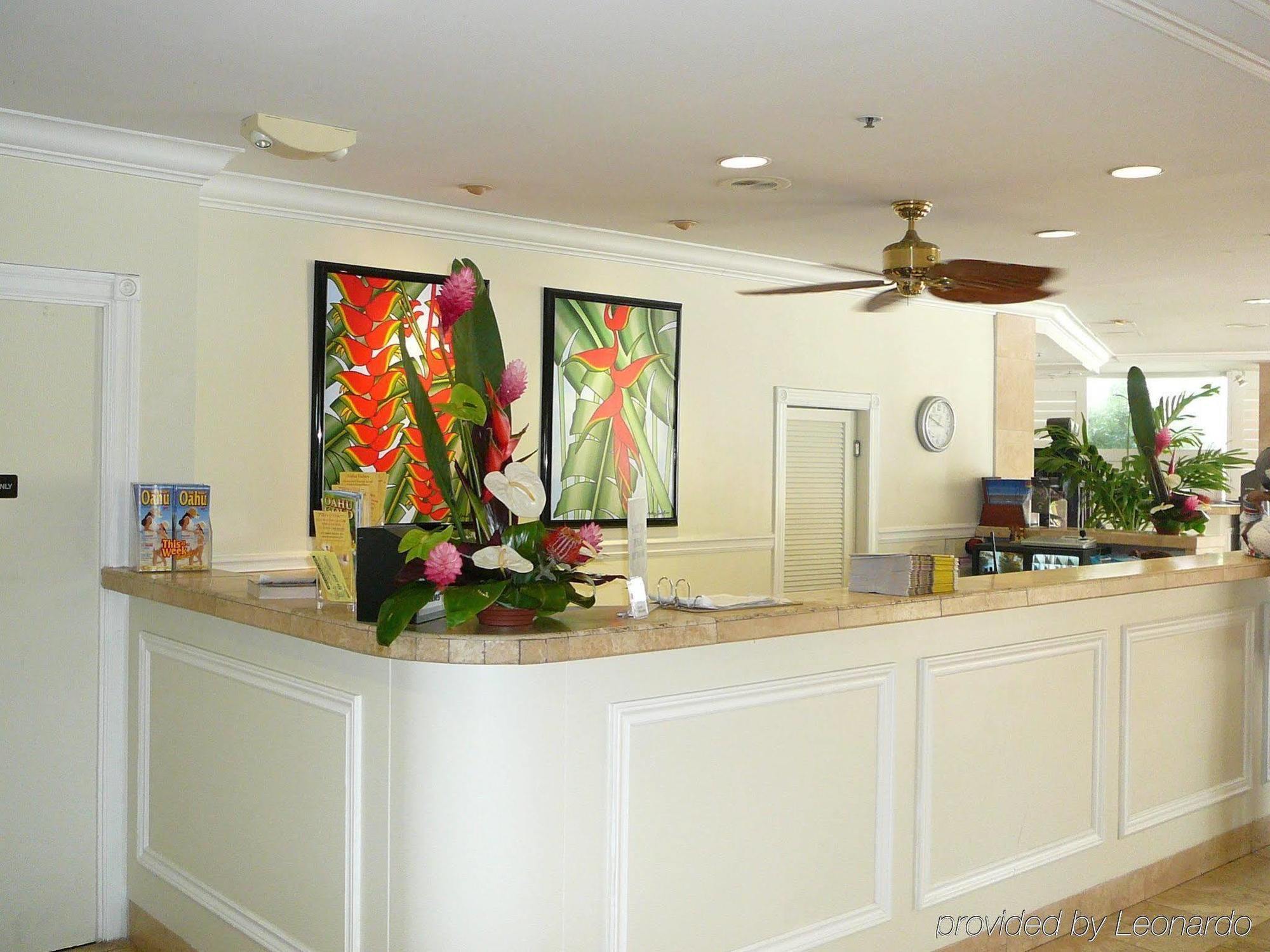 Castle At Waikiki Grand Hotel Honolulu Interior photo
